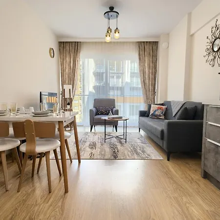 Apartment 1207 By Newinn *
