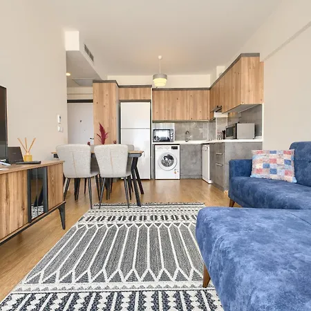 Apartment 1207 By Newinn *